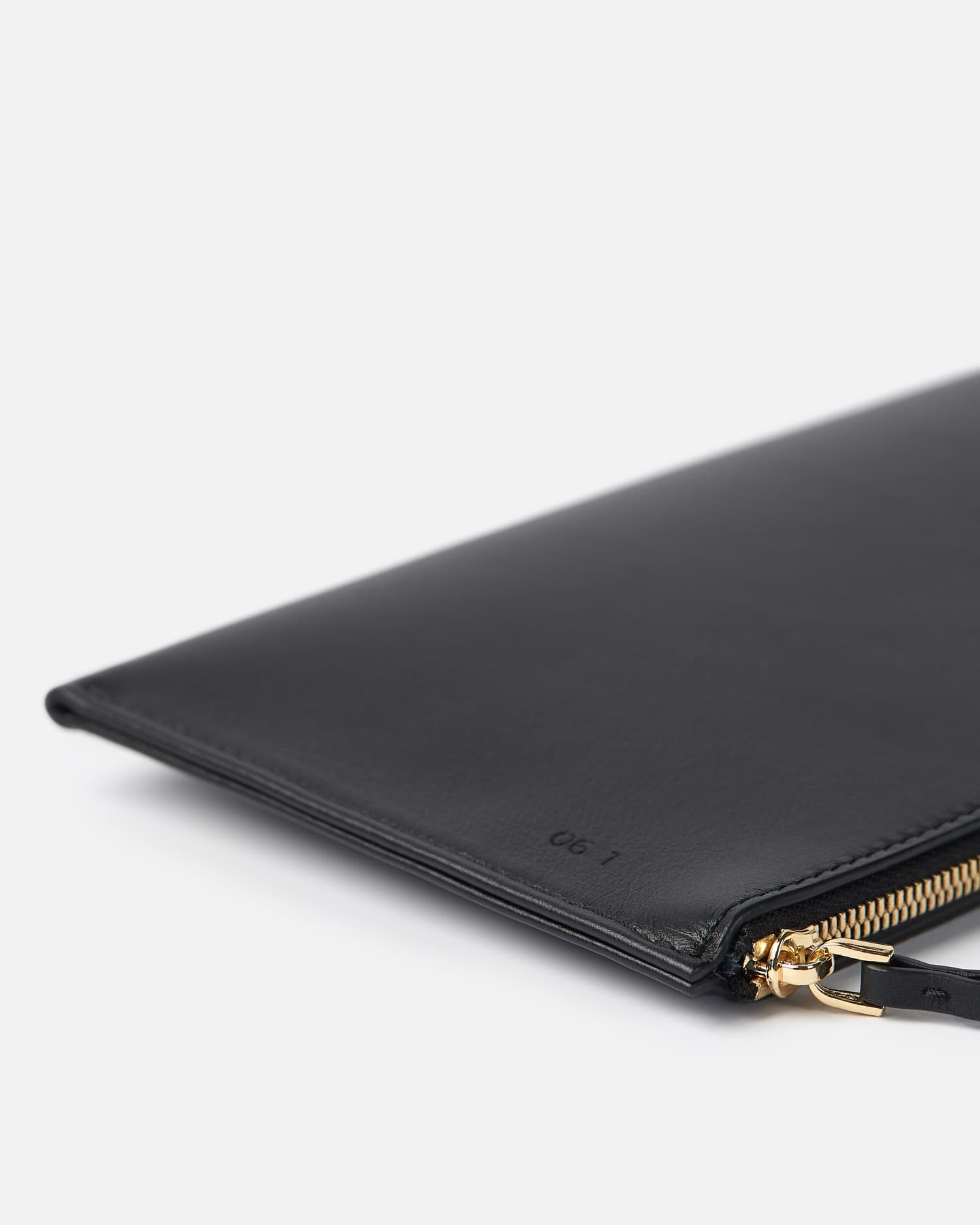 06FOLD BLACK