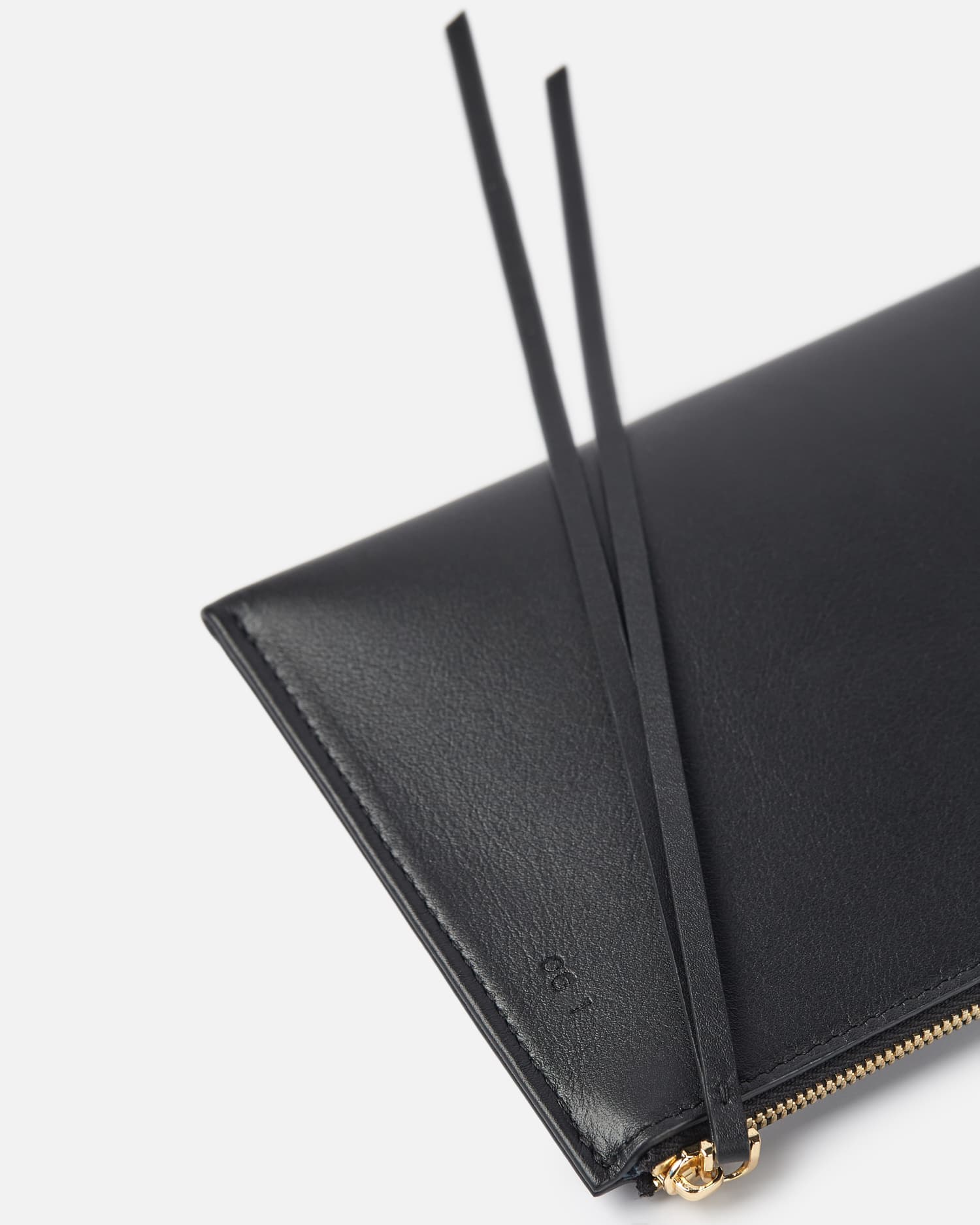 06FOLD BLACK