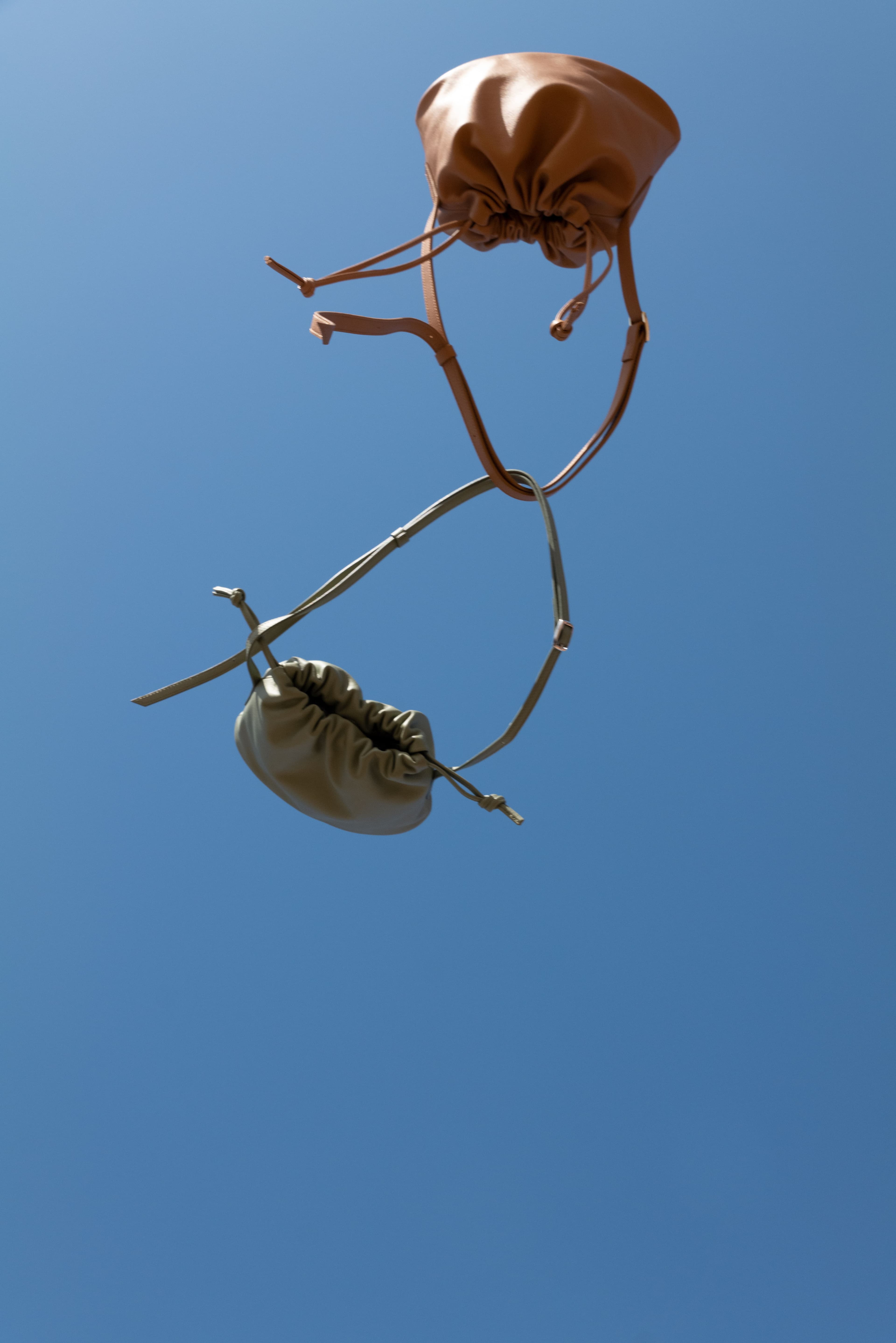 SS24 SKYDIVING
