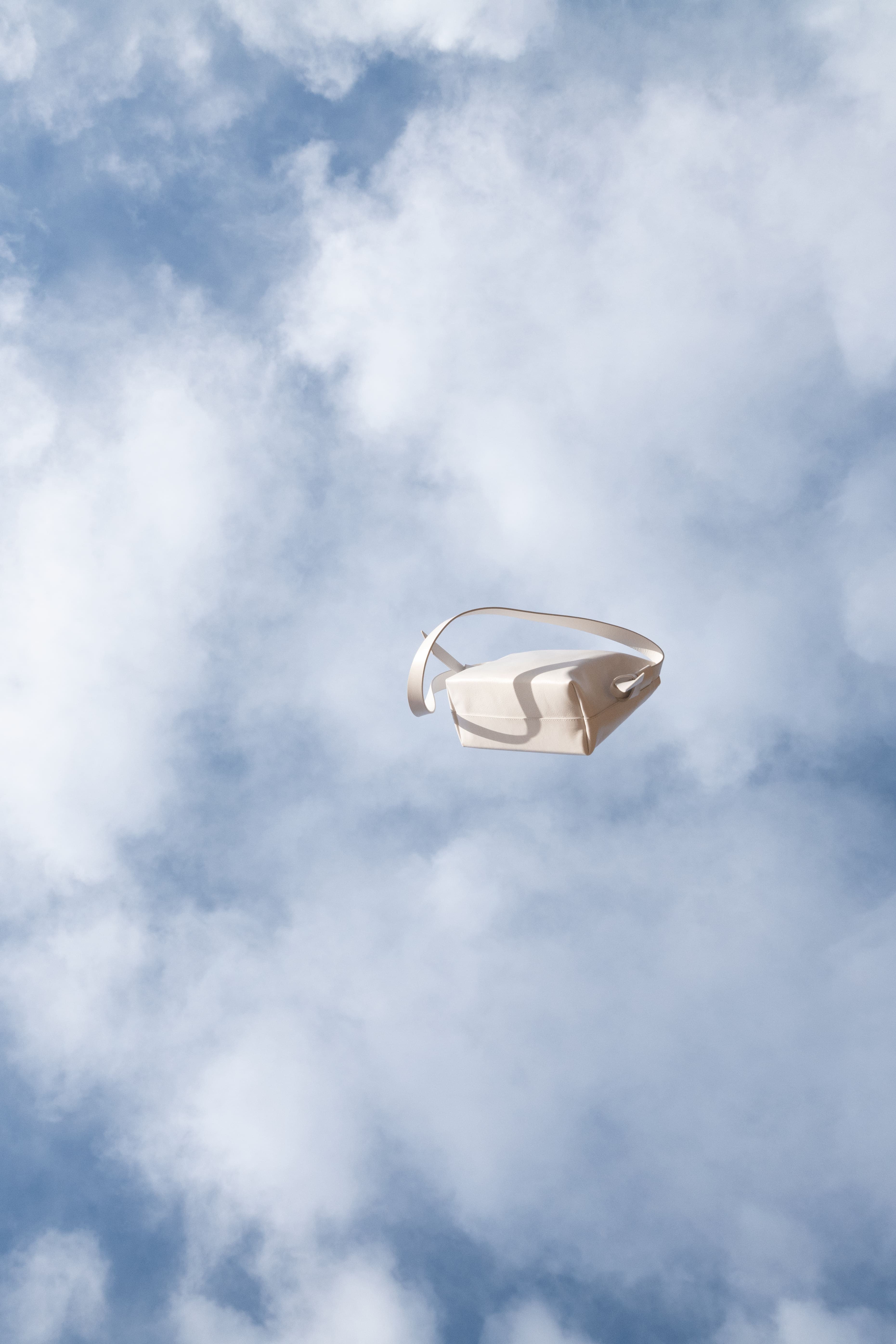 SS24 SKYDIVING