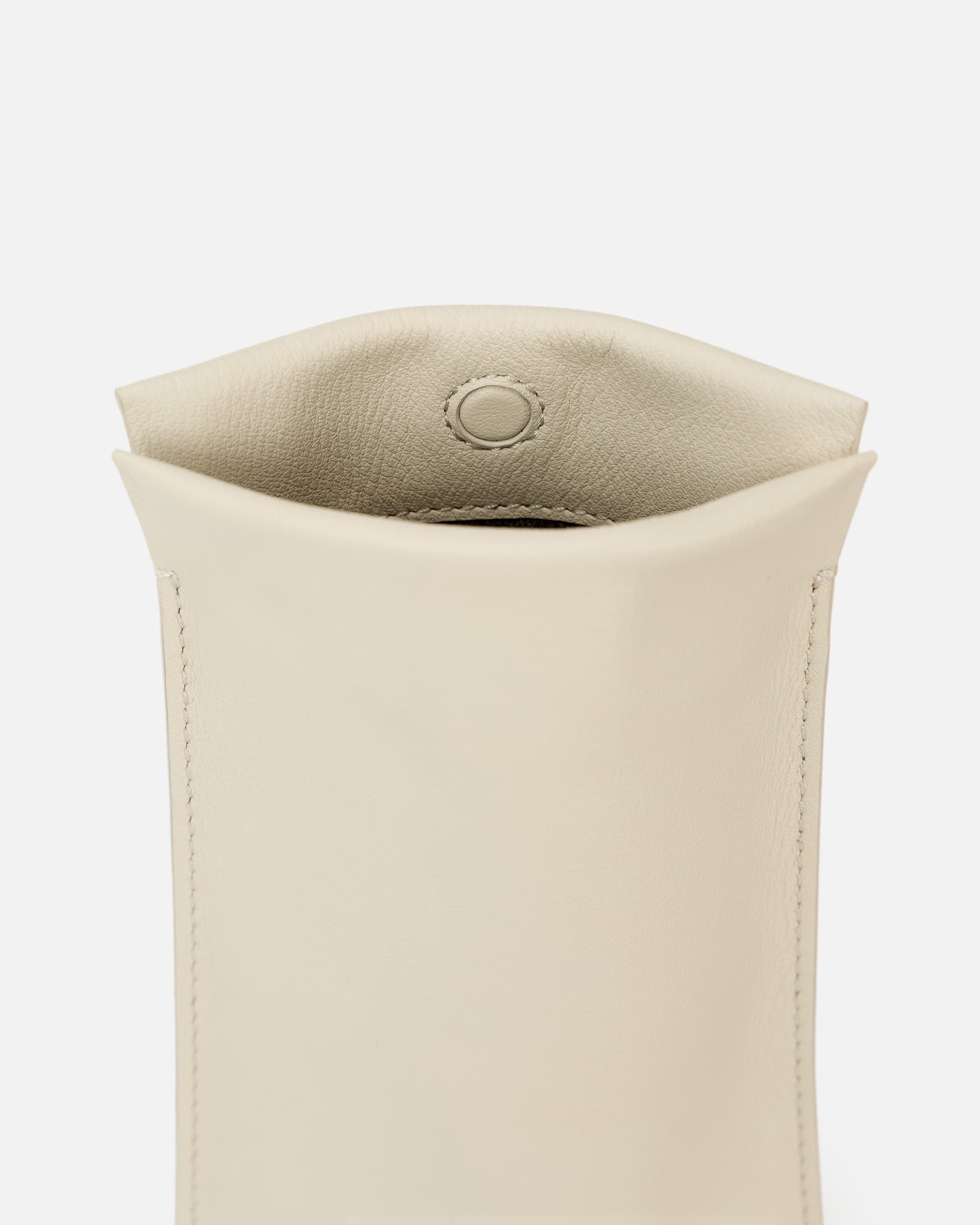 GLASSES CASE LAMB