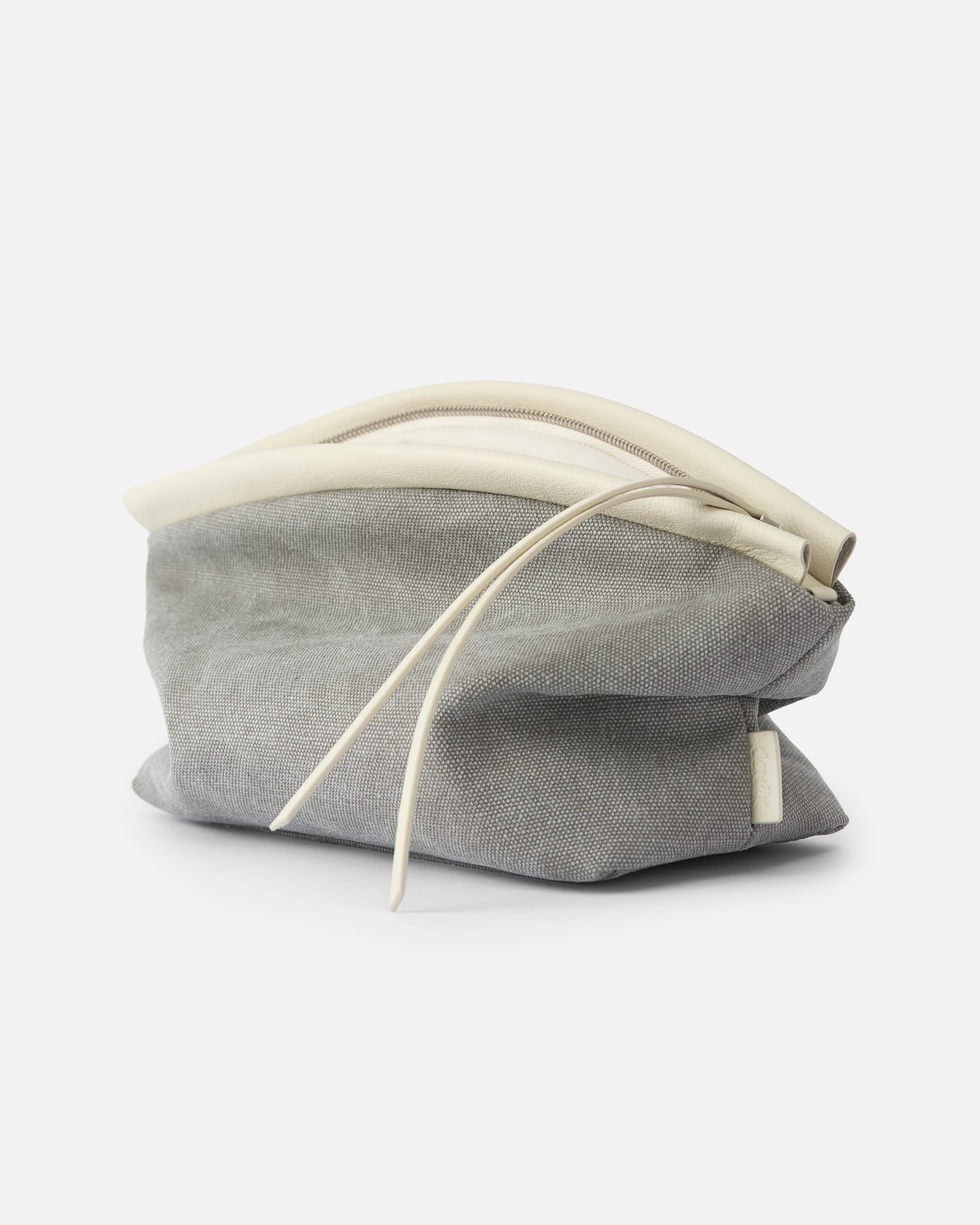 CANVAS MEDIUM CURVE LAMB