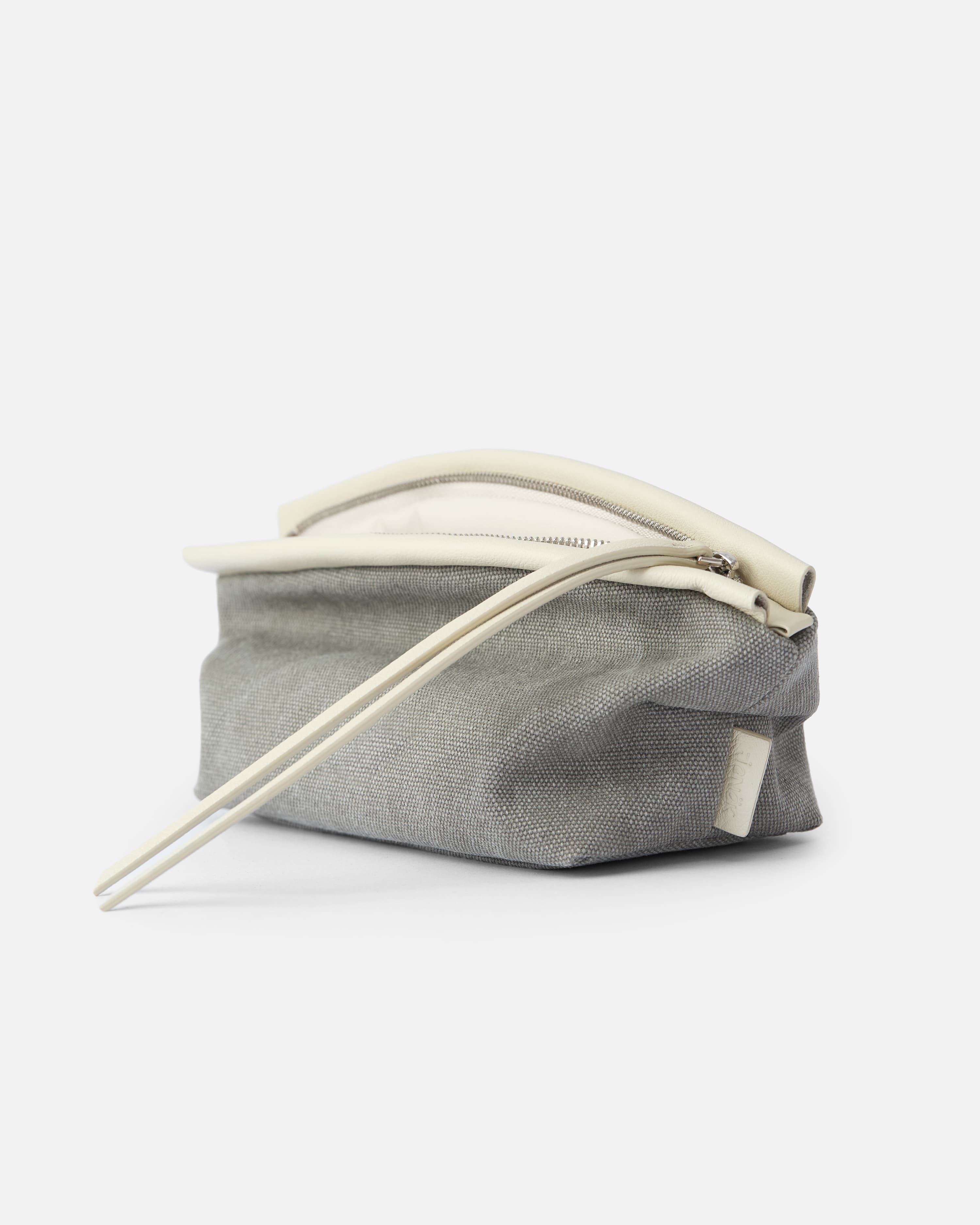 CANVAS SMALL CURVE LAMB