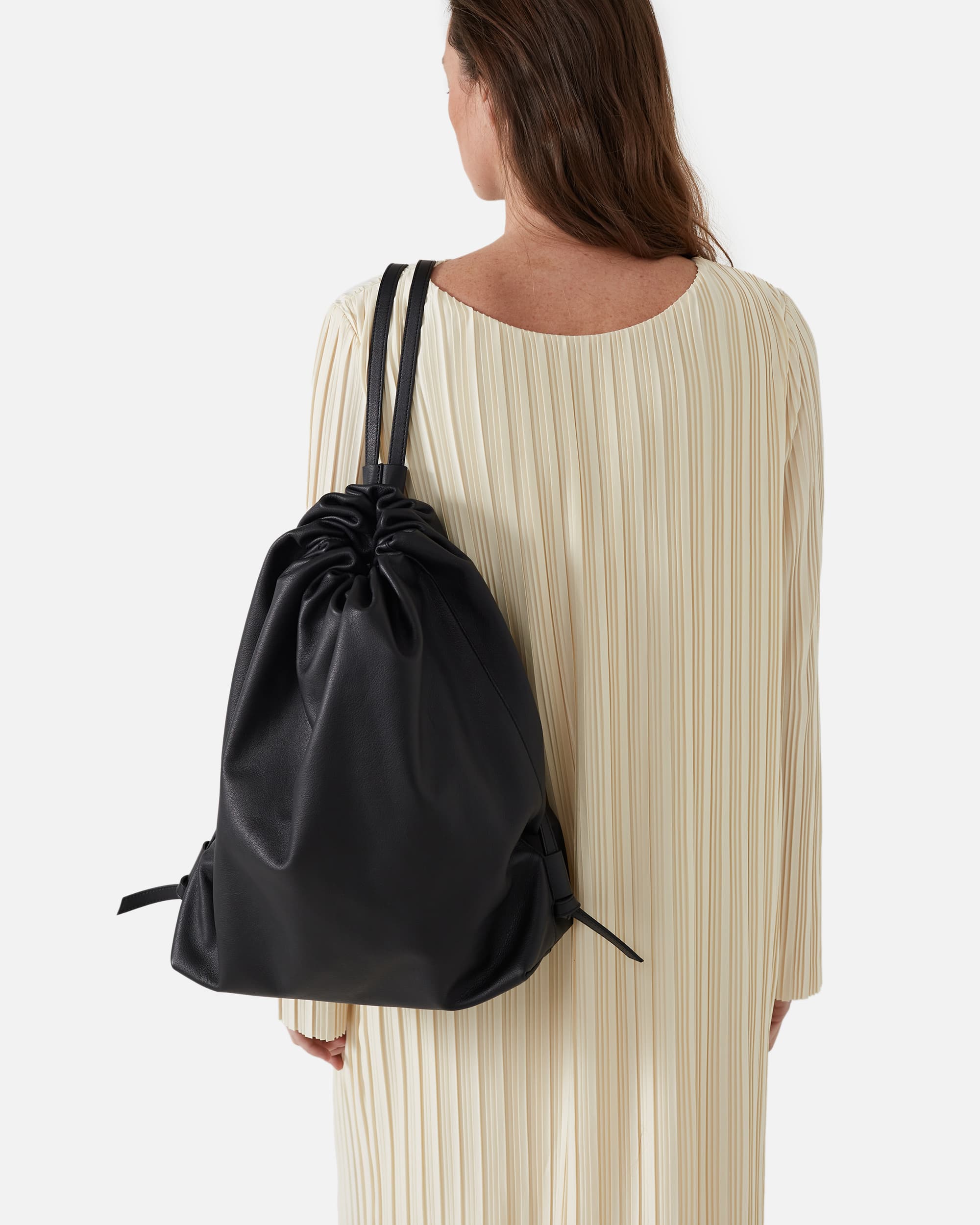 07SACHET BLACK