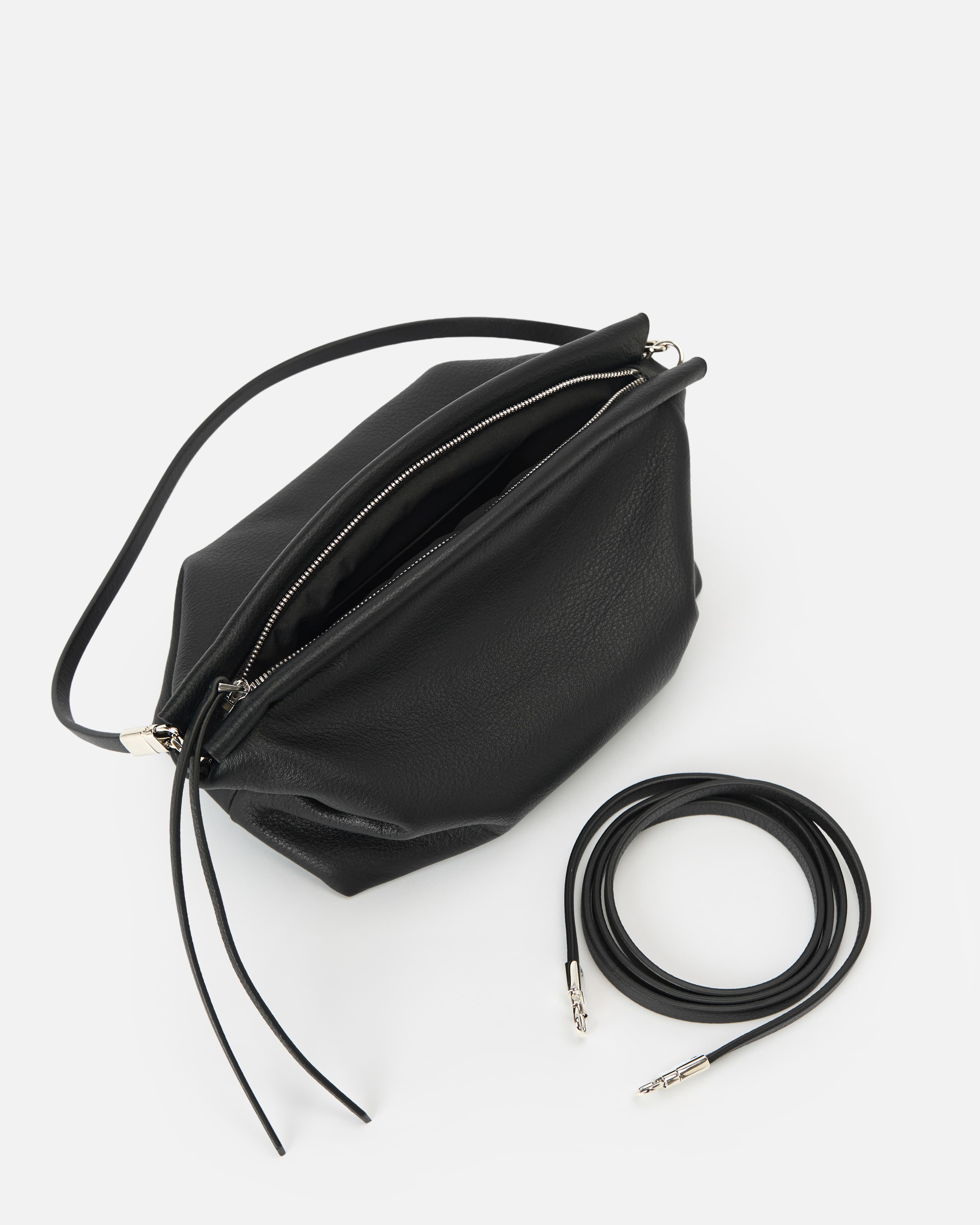 14CURVE BAG BLACK